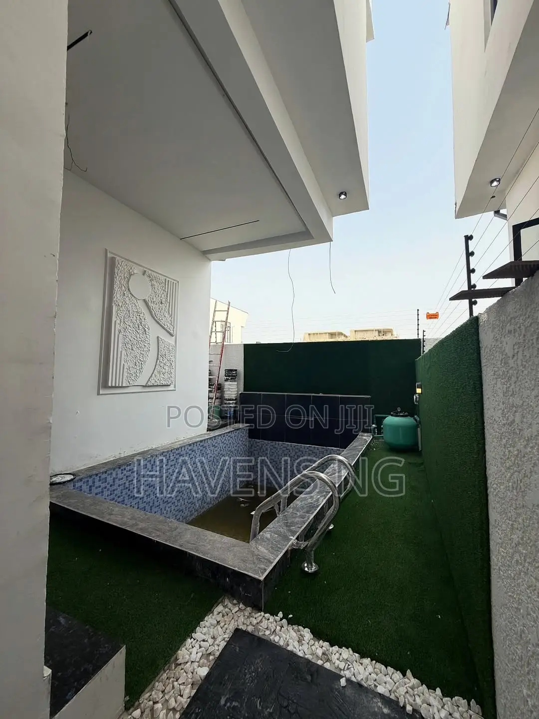 5bdrm Duplex in Lekki Phase 2 for sale in Lekki Phase 2