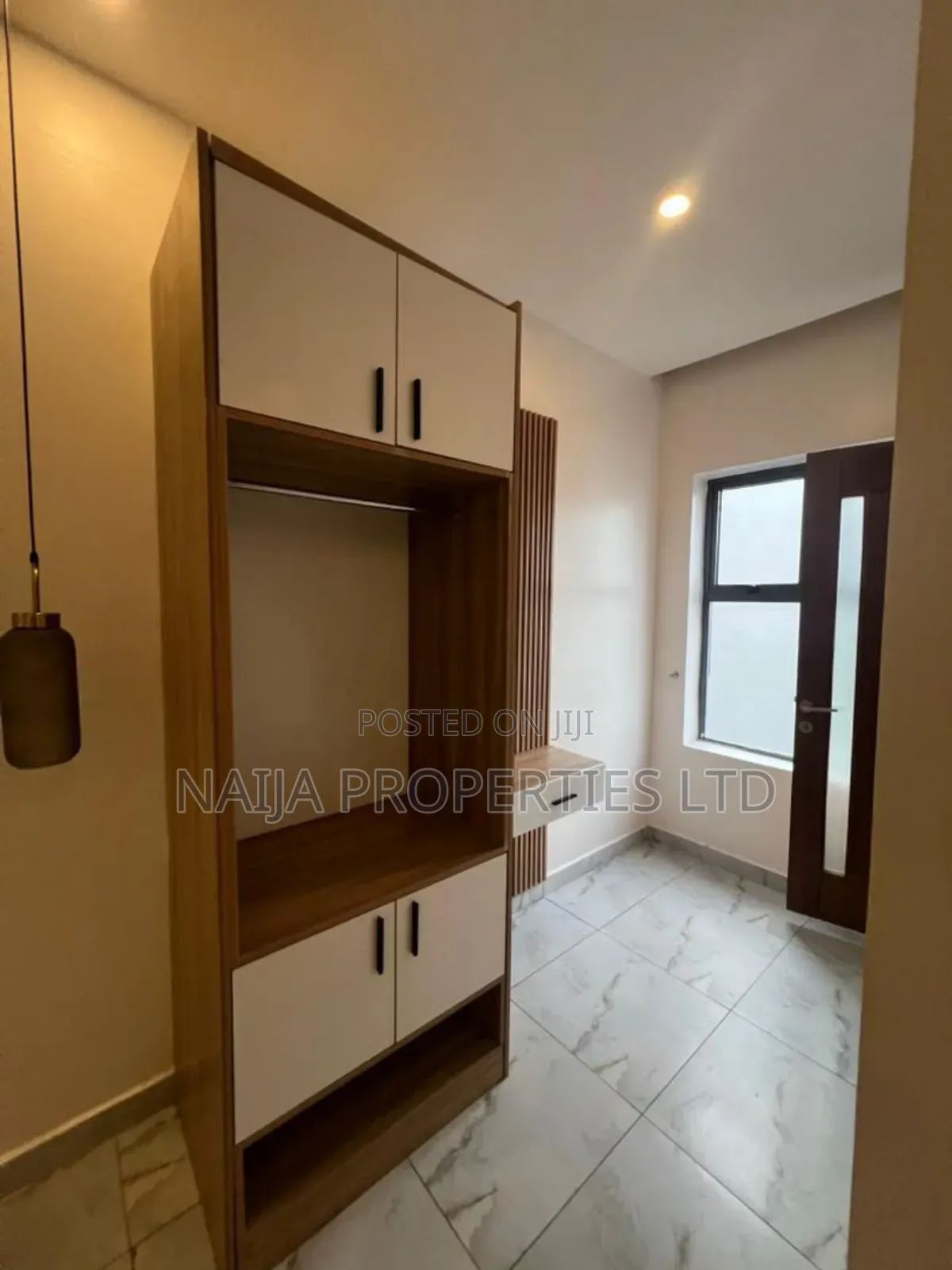 2bdrm Maisonette in Lekki Phase 1 for rent in Lekki Phase 1