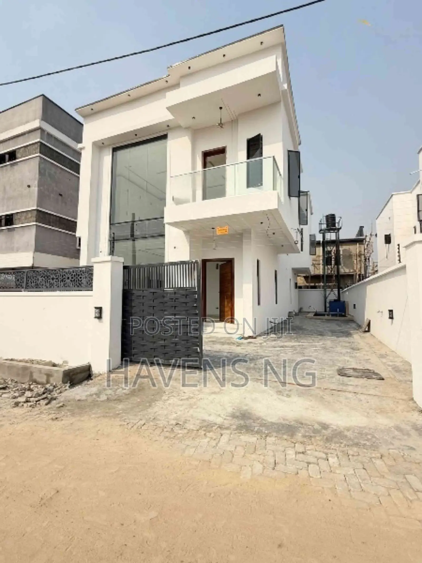 4bdrm Duplex in Sangotedo for sale in Sangotedo