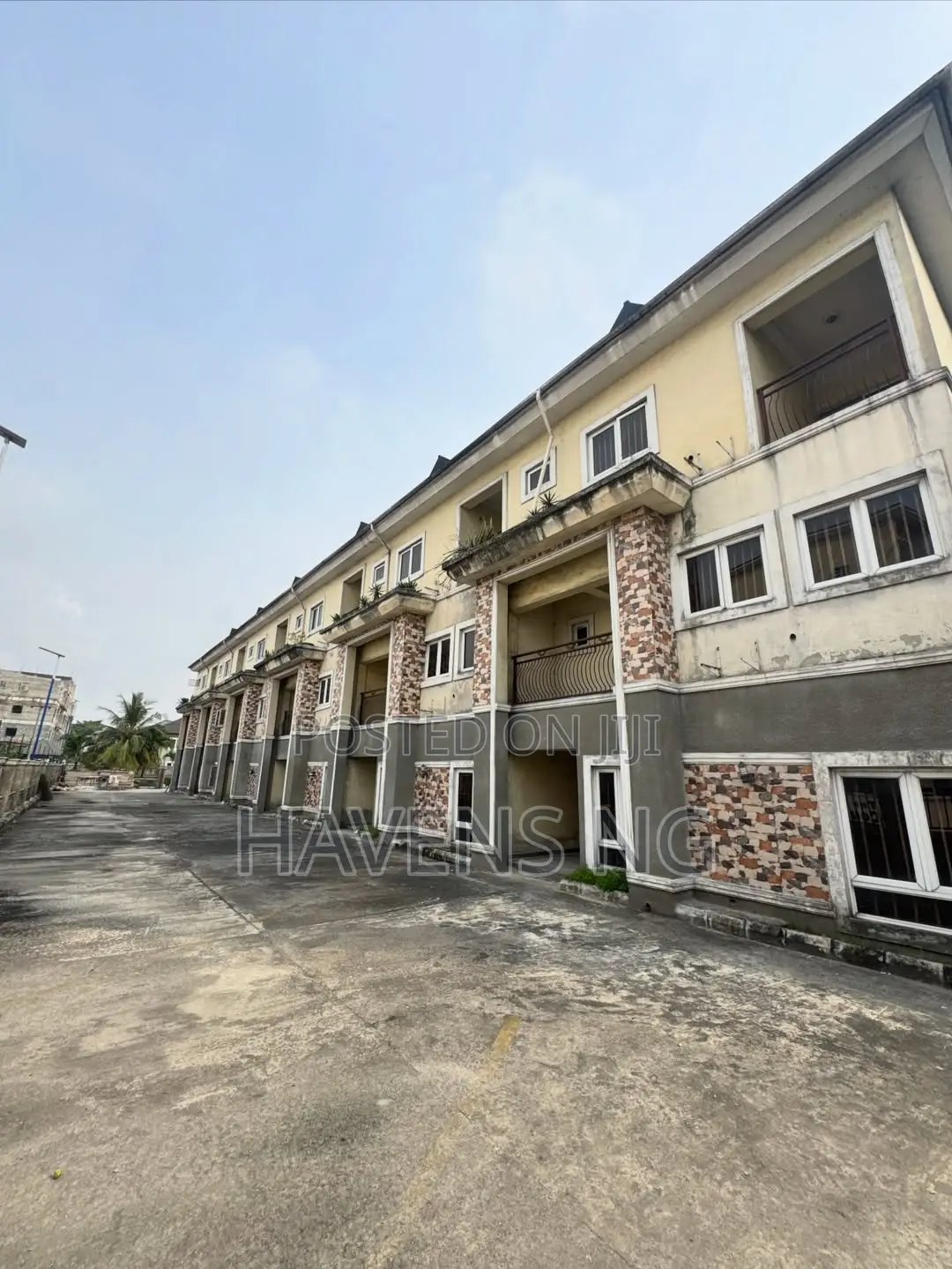 20bdrm Townhouse/Terrace in GRA Phase 1 / Port-Harcourt for sale in GRA Phase 1 / Port-Harcourt