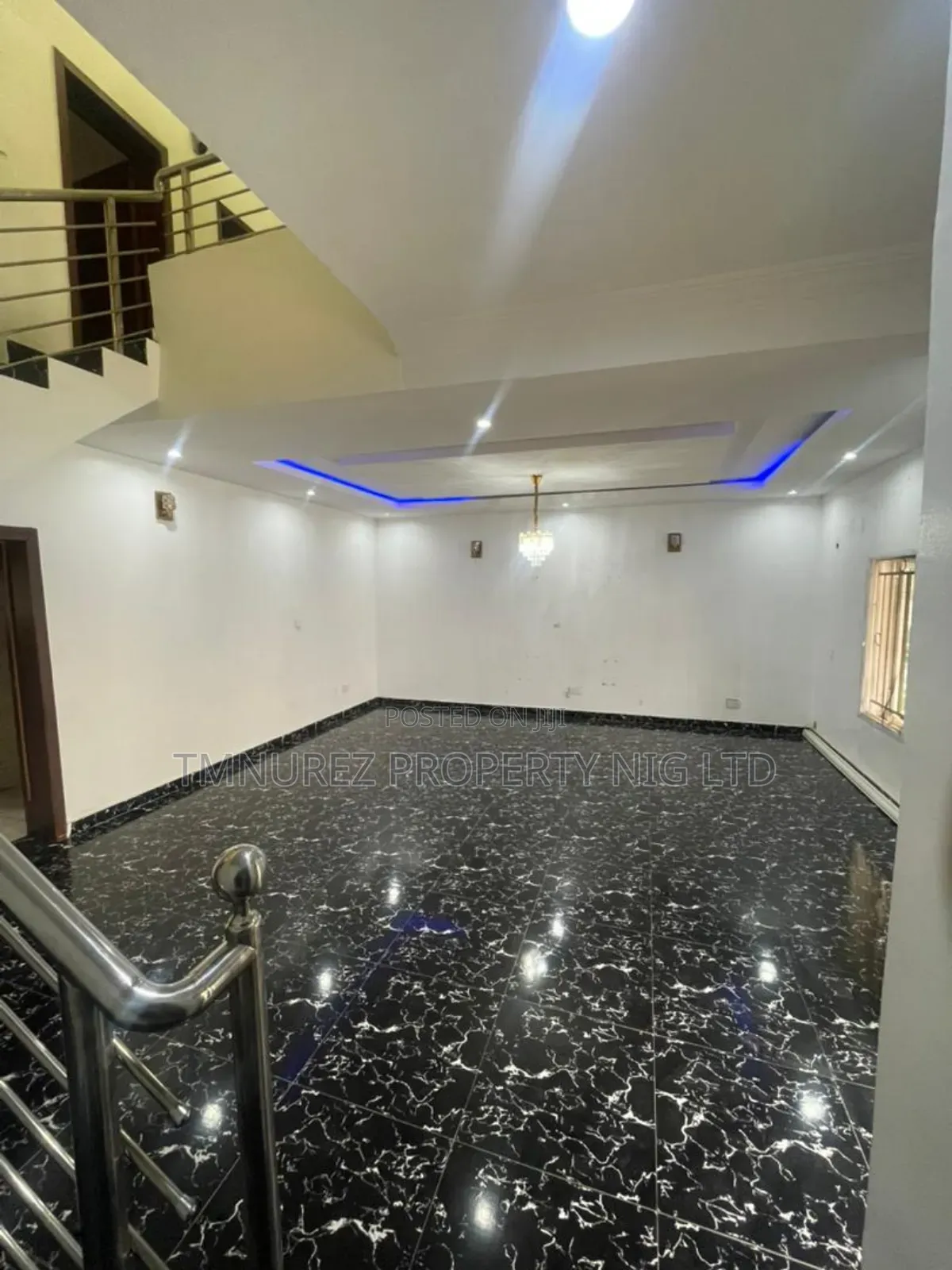 4bdrm Duplex in Paradise 3, Chevron for rent in Chevron