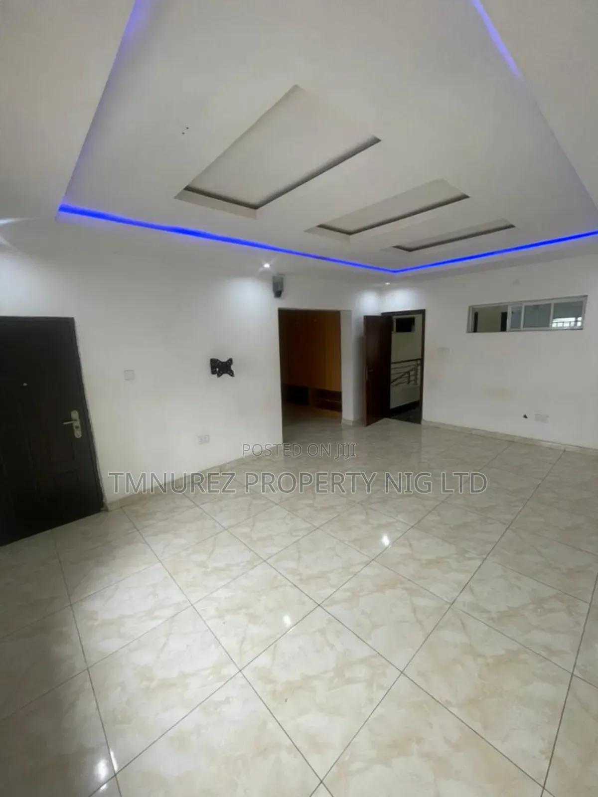 4bdrm Duplex in Paradise 3, Chevron for rent in Chevron