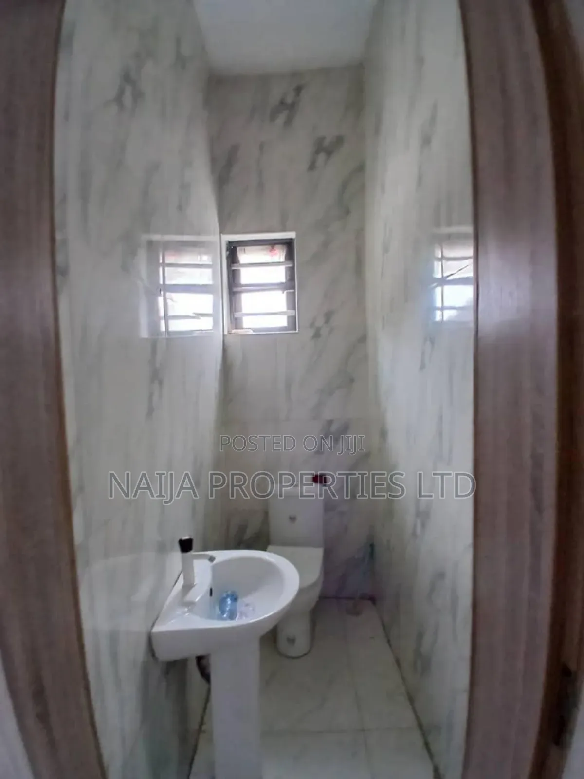 2bdrm Apartment in Chevron Alternative, Lekki for rent in Lekki