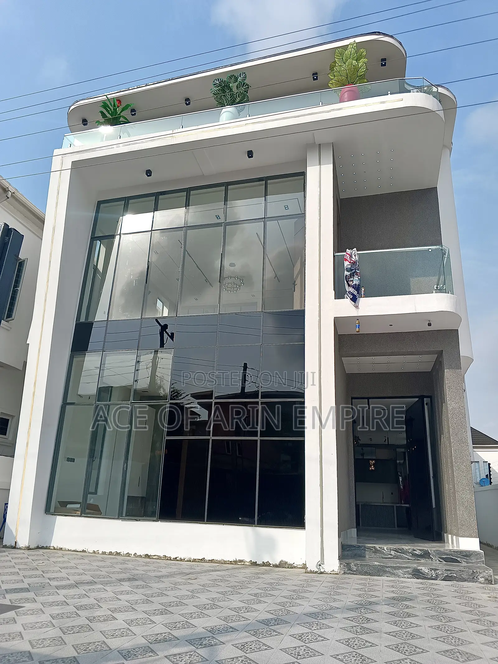 5bdrm Duplex in 2Nd Toll-Gate, Ikota for sale in Ikota