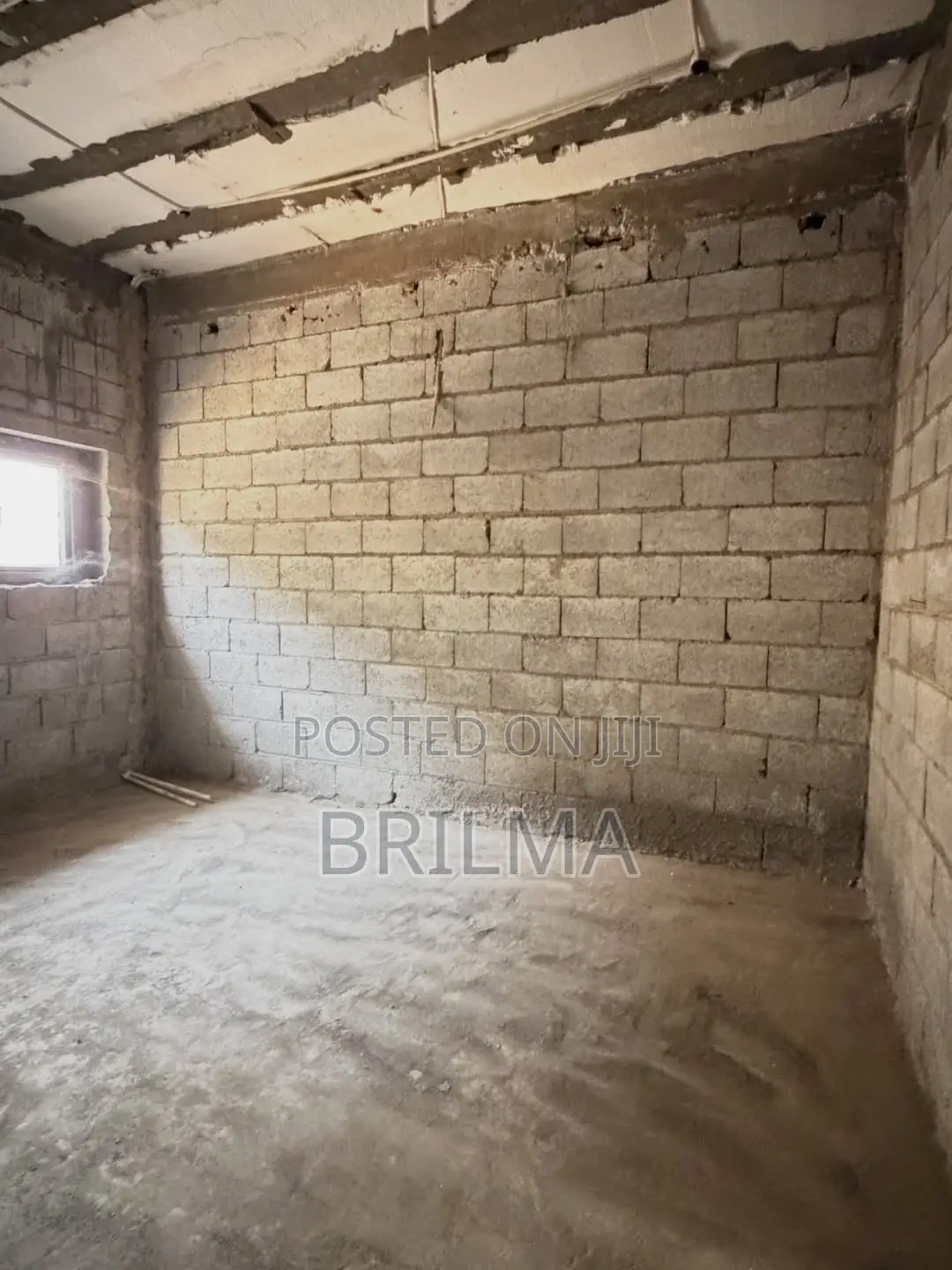 4bdrm Duplex in Apo District for sale in Apo District