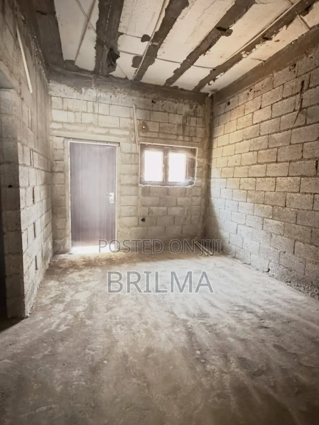4bdrm Duplex in Apo District for sale in Apo District