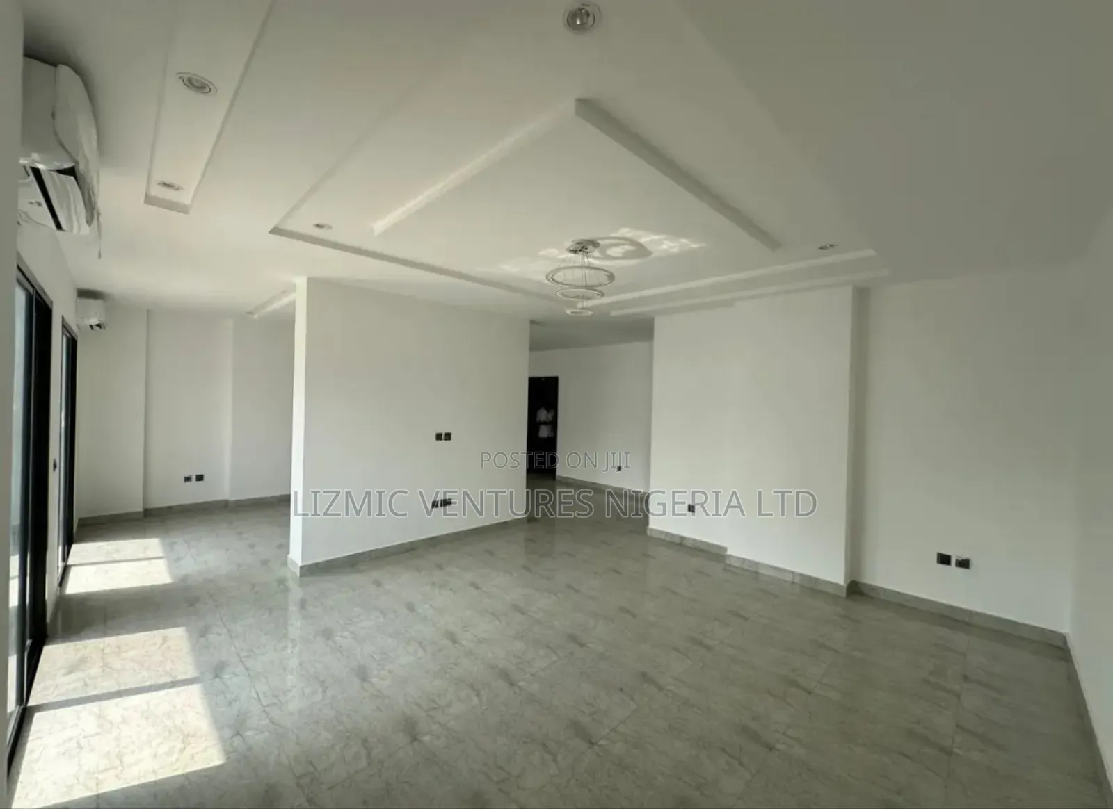 Furnished 3bdrm Apartment in Bourdillion, Ikoyi for rent in Ikoyi