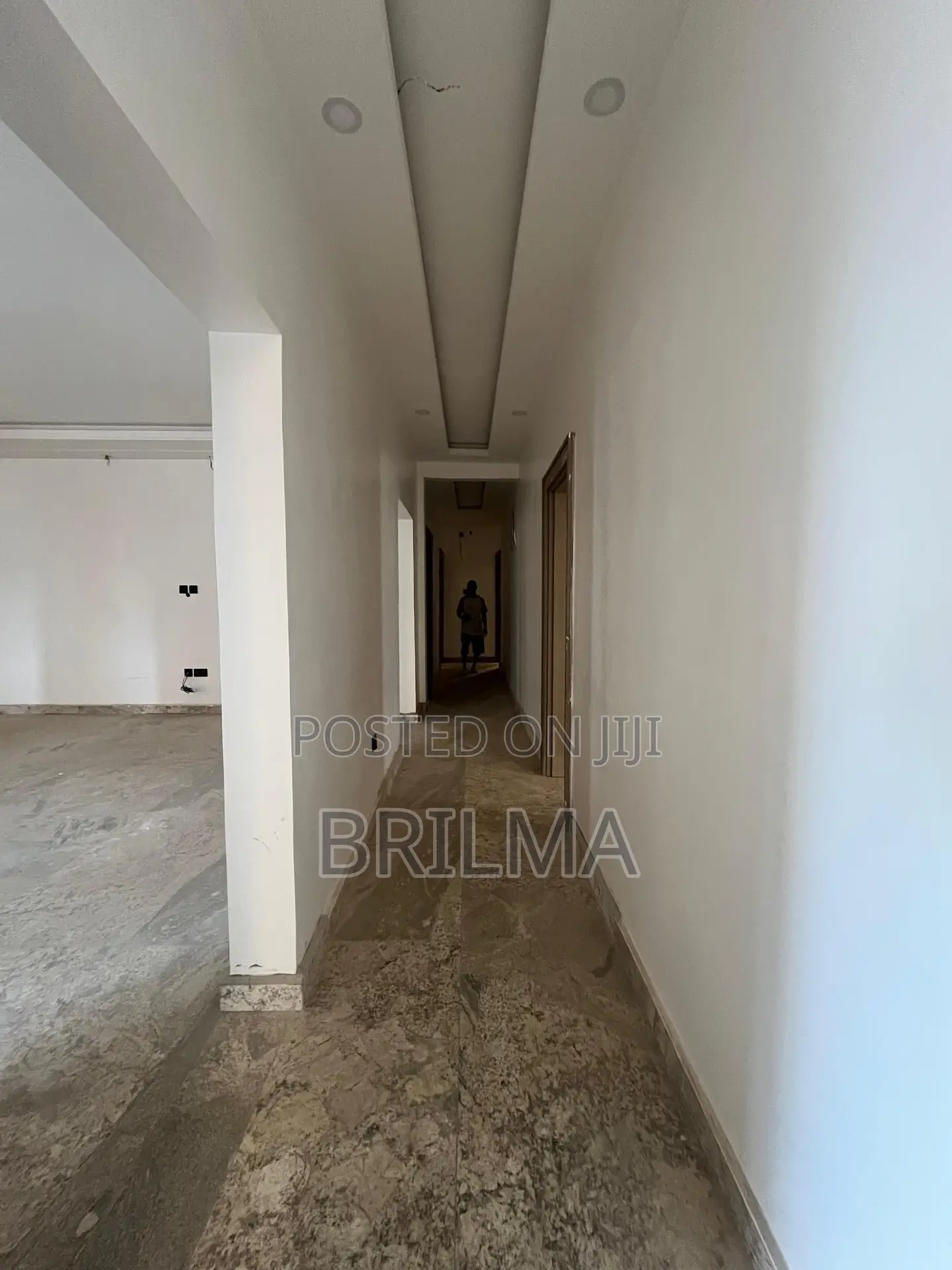 3bdrm Apartment in Gwarinpa for sale in Gwarinpa