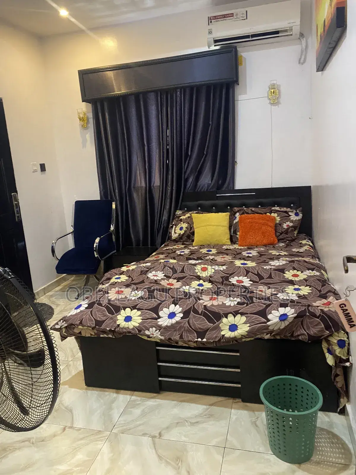 7bdrm Chalet in Along The Road, Ikotun/Igando for sale in Ikotun/Igando