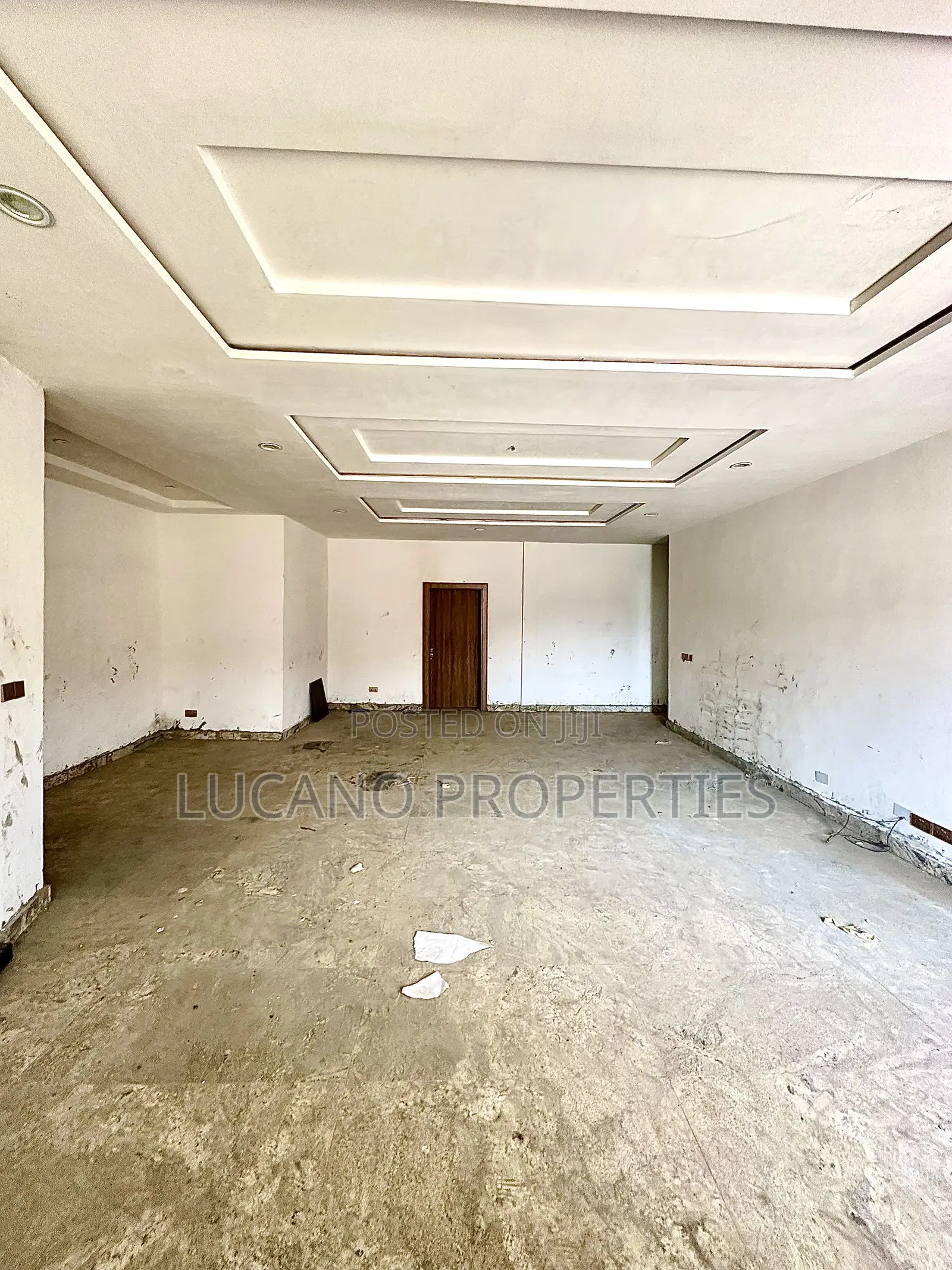 5bdrm Duplex in Kukwaba District, Galadimawa for sale in Galadimawa