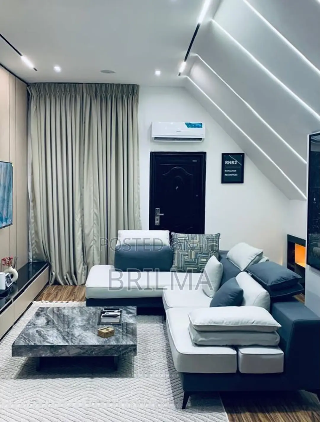 Luxurious One Bedroom Penthouse Available for Shortstay Utako - Abuja in Utako