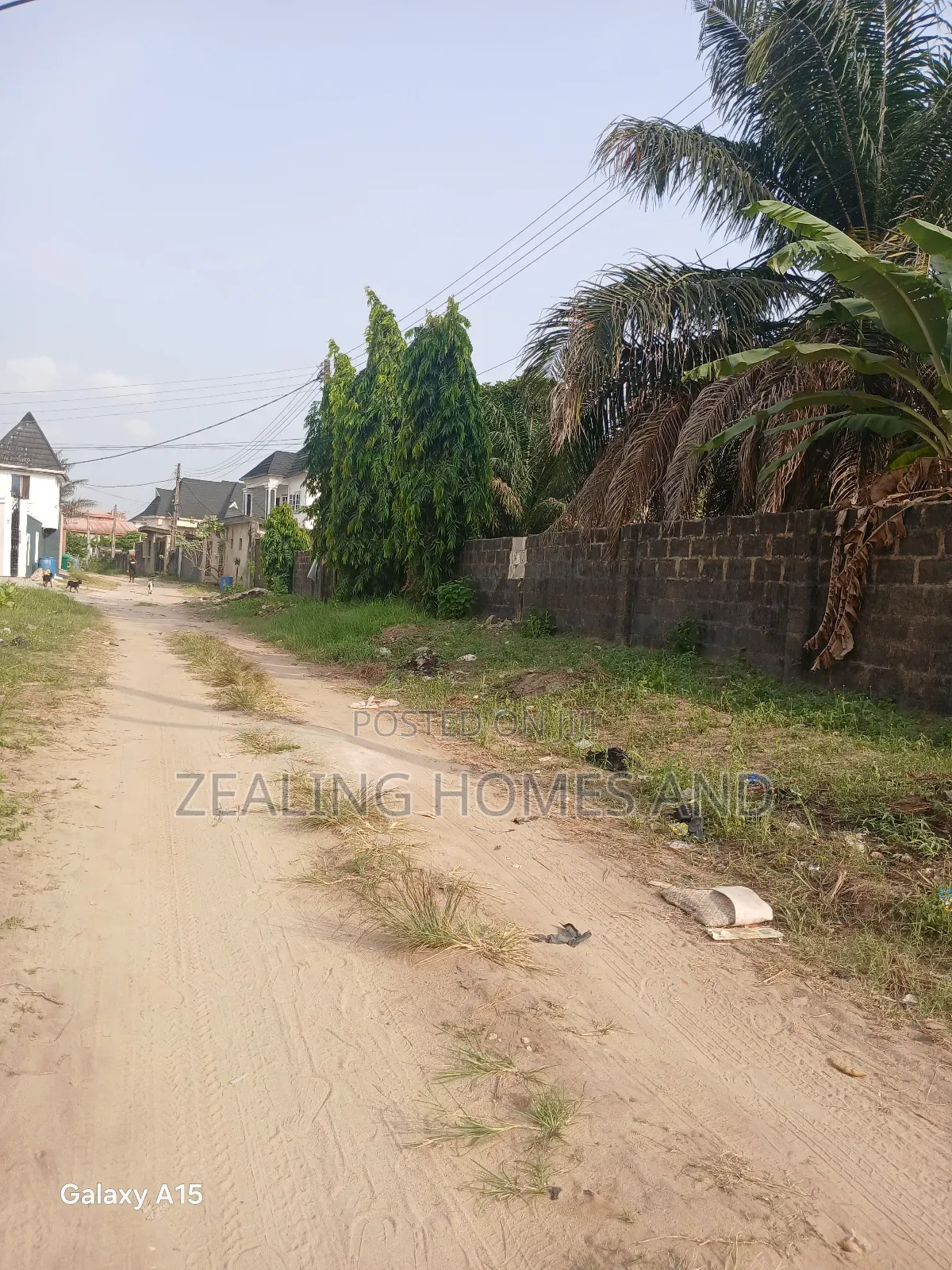 Half Plot of Land for Sale in Ogombo