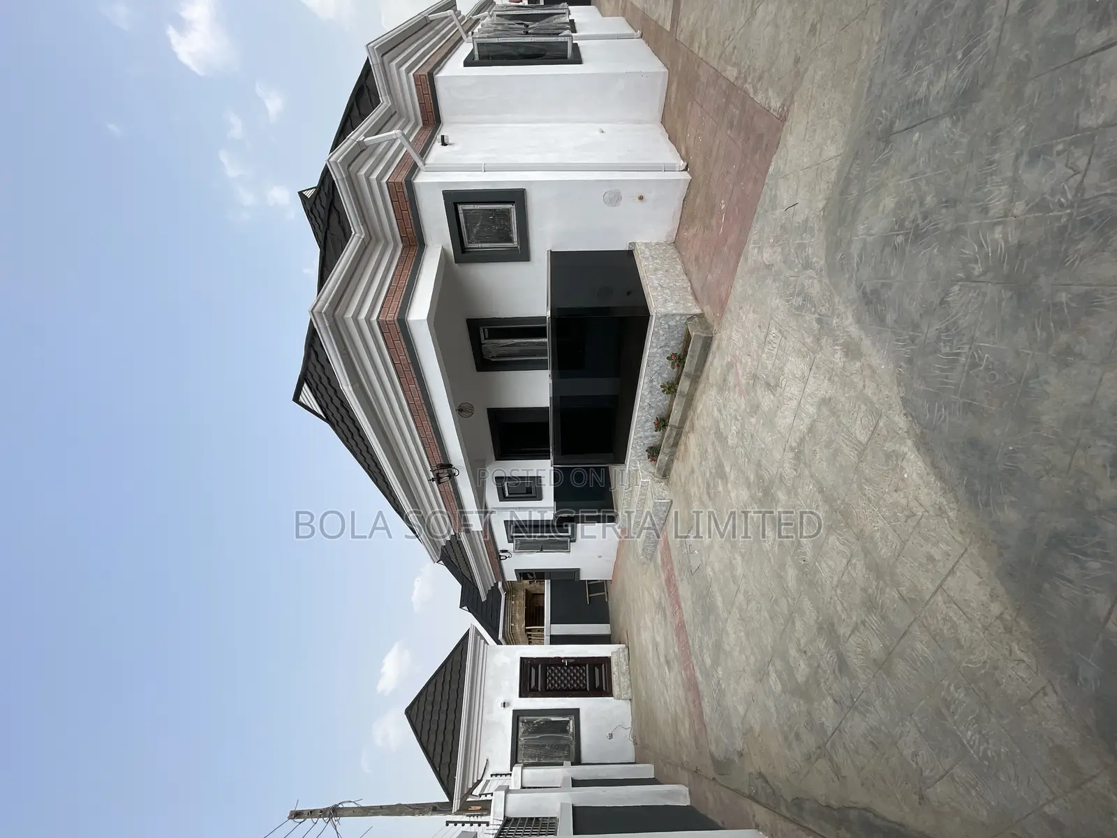 3bdrm Bungalow in Ahoyaya Estate for sale in Jericho