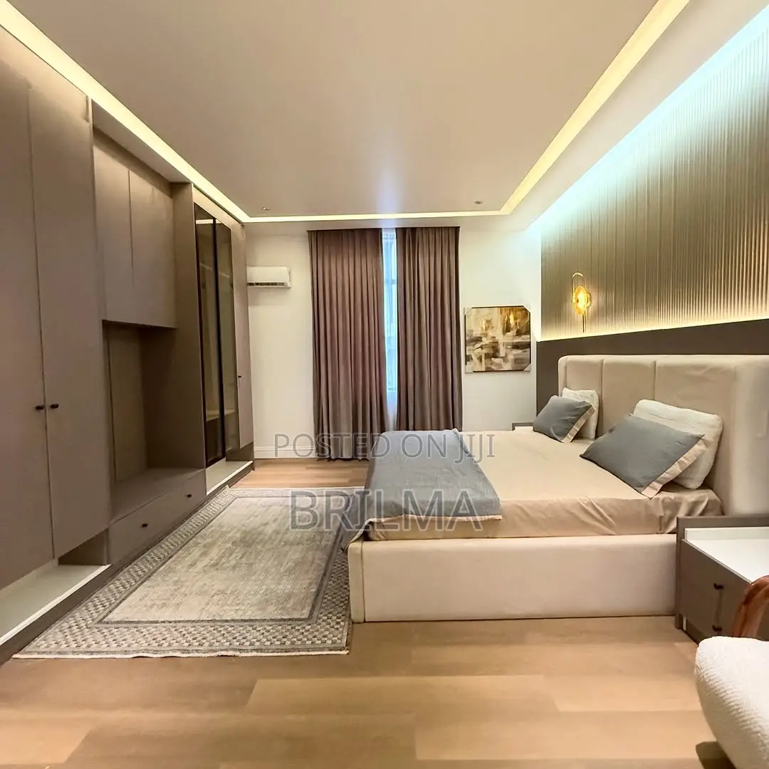 7bdrm Duplex in Kado for sale in Kado