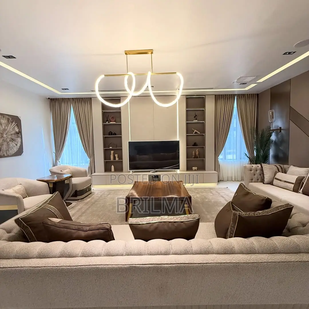 7bdrm Duplex in Kado for sale in Kado