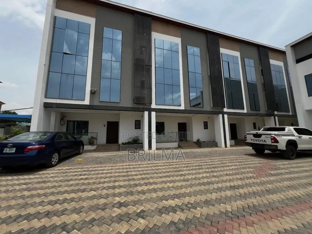 4bdrm Duplex in Wuye for sale in Wuye