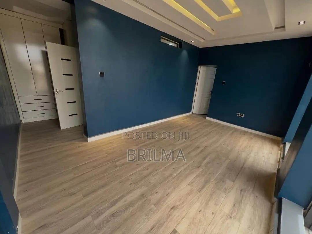 3bdrm Apartment in Wuye for sale in Wuye