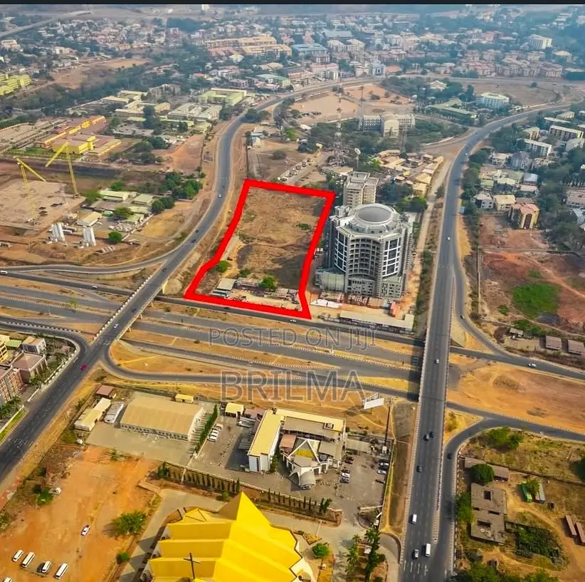 Commercial Lands, 1.9 Hectares in Central Business District - Abuja in Central Business District