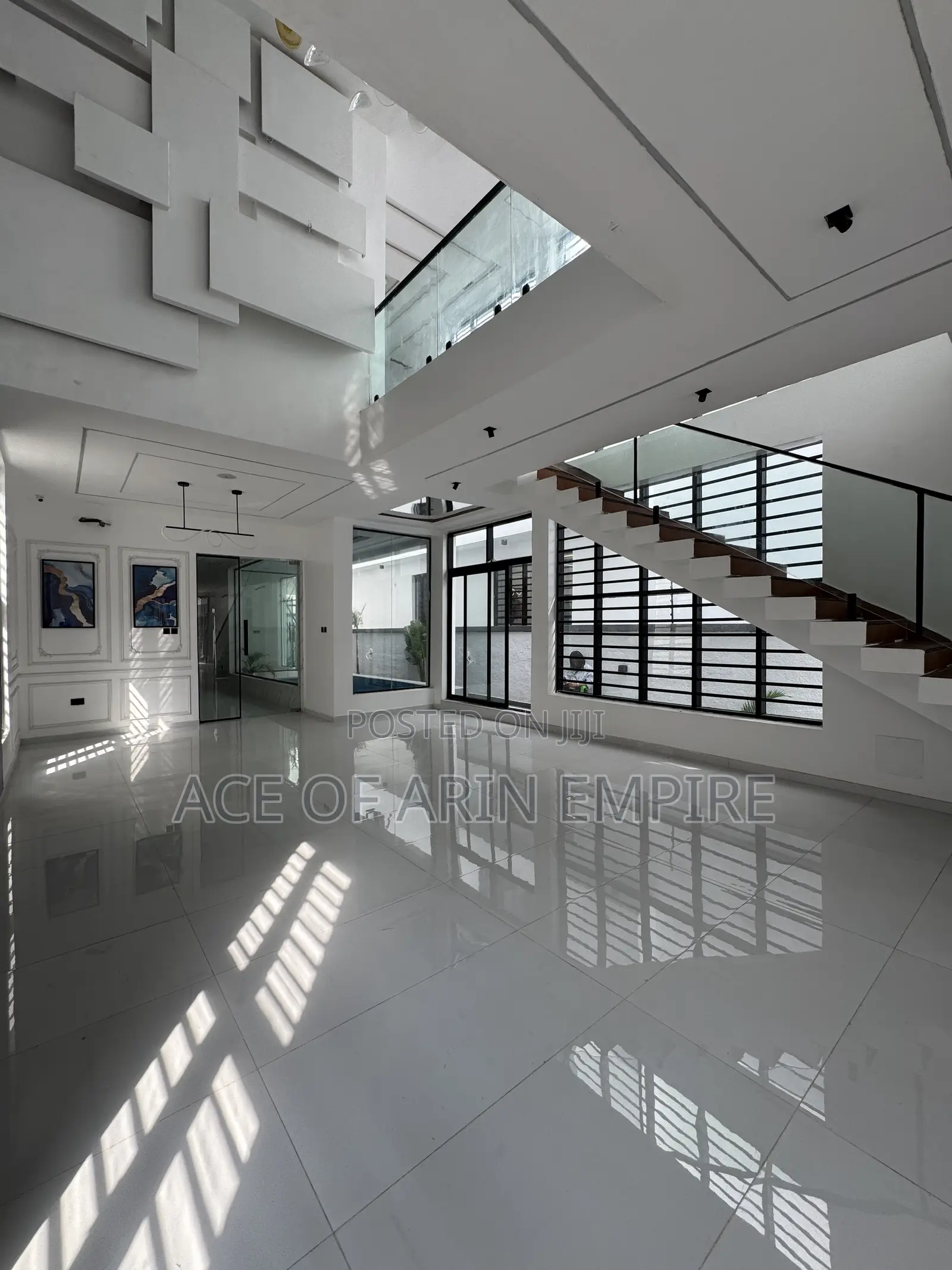 5bdrm Duplex in 2Nd Toll-Gate, Ikota for sale in Ikota
