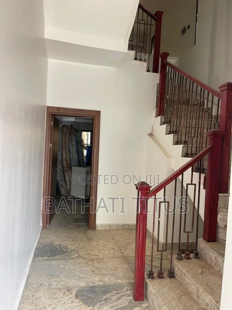 4bdrm Duplex in Life Camp for sale in Life Camp