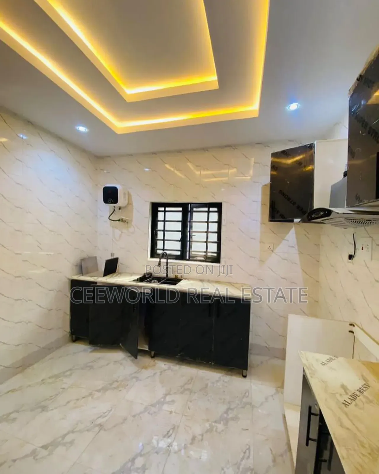 4bdrm Duplex in Kolapo Ishola Gra, Akobo for sale in Akobo