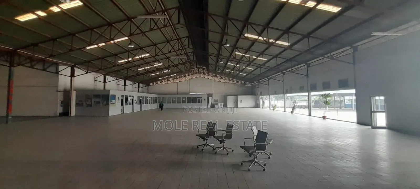 3200sqm Warehouse Lease Self Counpound Ilupeju Estate in Ilupeju