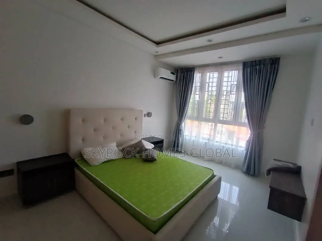Furnished 4bdrm Maisonette in Gerard Road for rent in Gerard Road