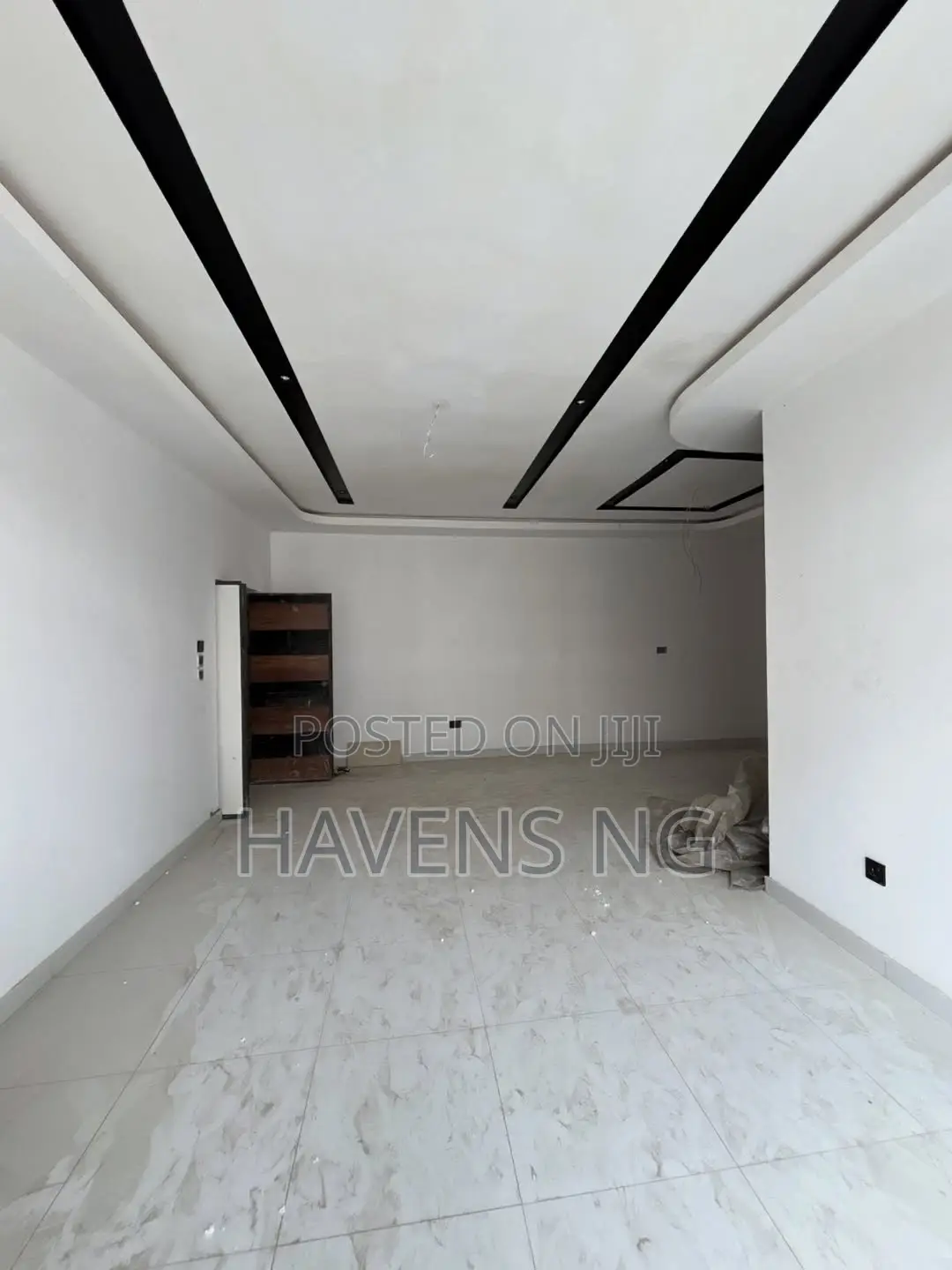 3bdrm Apartment in Ikate for sale in Ikate
