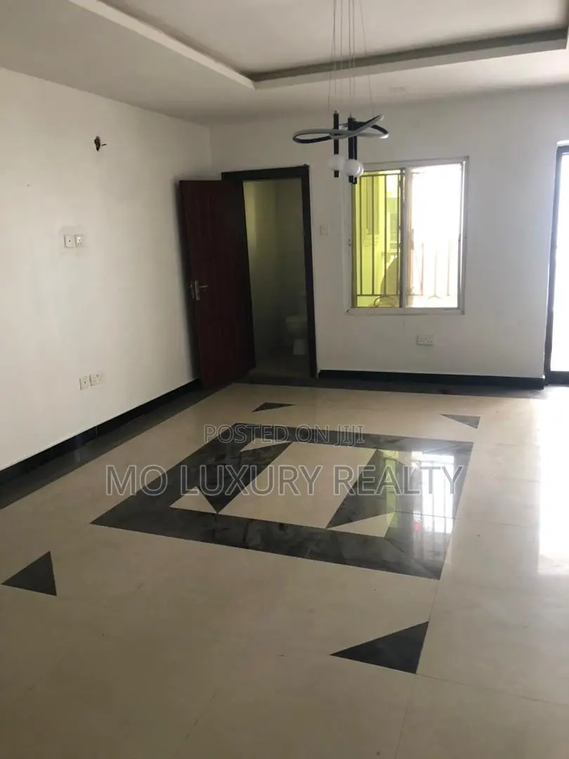 3bdrm Apartment in Ikate for sale in Ikate