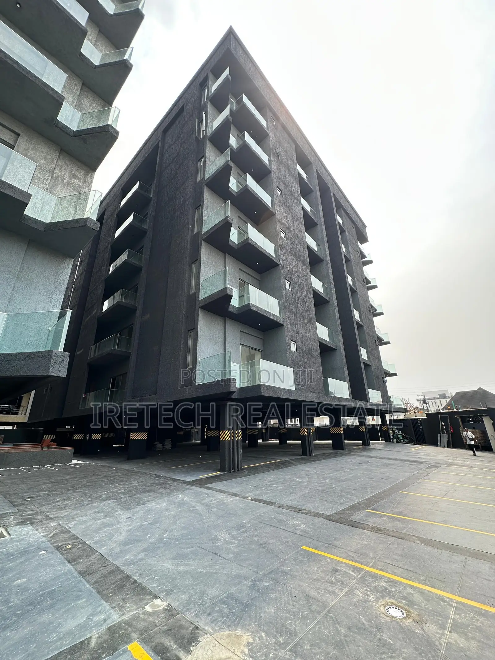3bdrm Apartment in Ikate Lagos for sale in Ikate