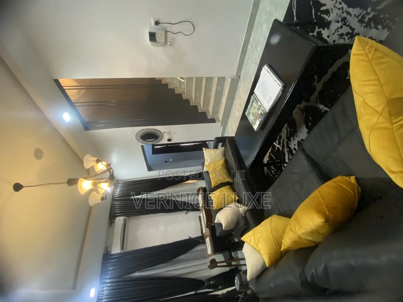 3 Bedroom Serviced Apartment for Short Stay and Long Stay in Chevron