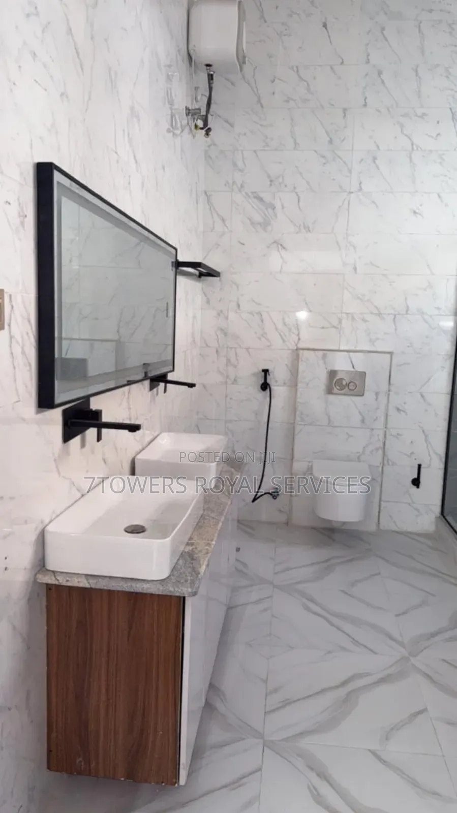5bdrm Duplex in Osapa London for sale in Osapa london