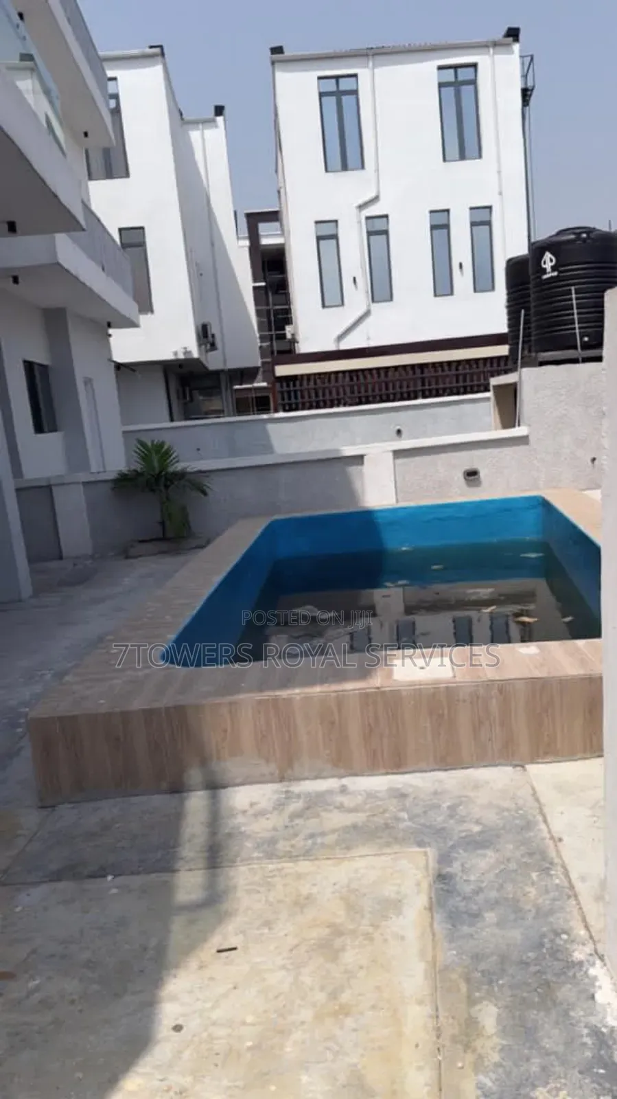 5bdrm Duplex in Osapa London for sale in Osapa london