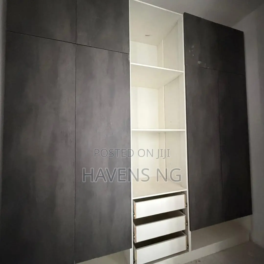 4bdrm Duplex in Samonda for sale in Samonda