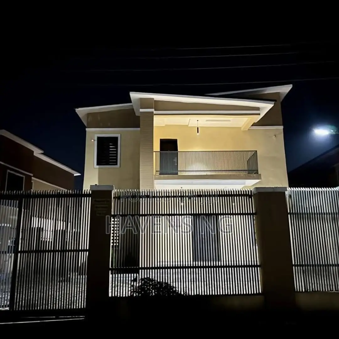 Furnished 5bdrm Duplex in S&T Estate, Jericho for sale in Jericho
