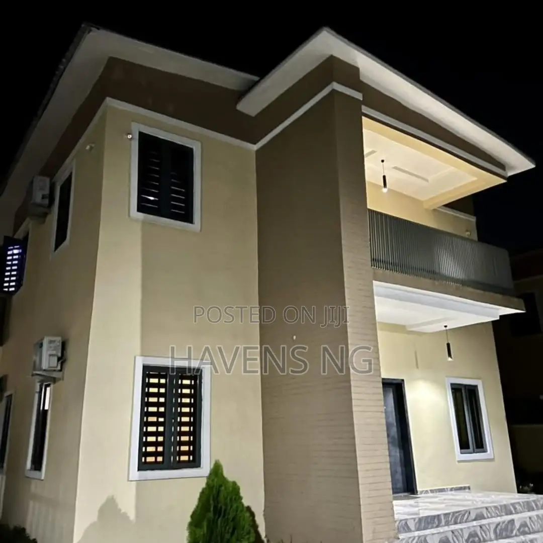 Furnished 5bdrm Duplex in S&T Estate, Jericho for sale in Jericho