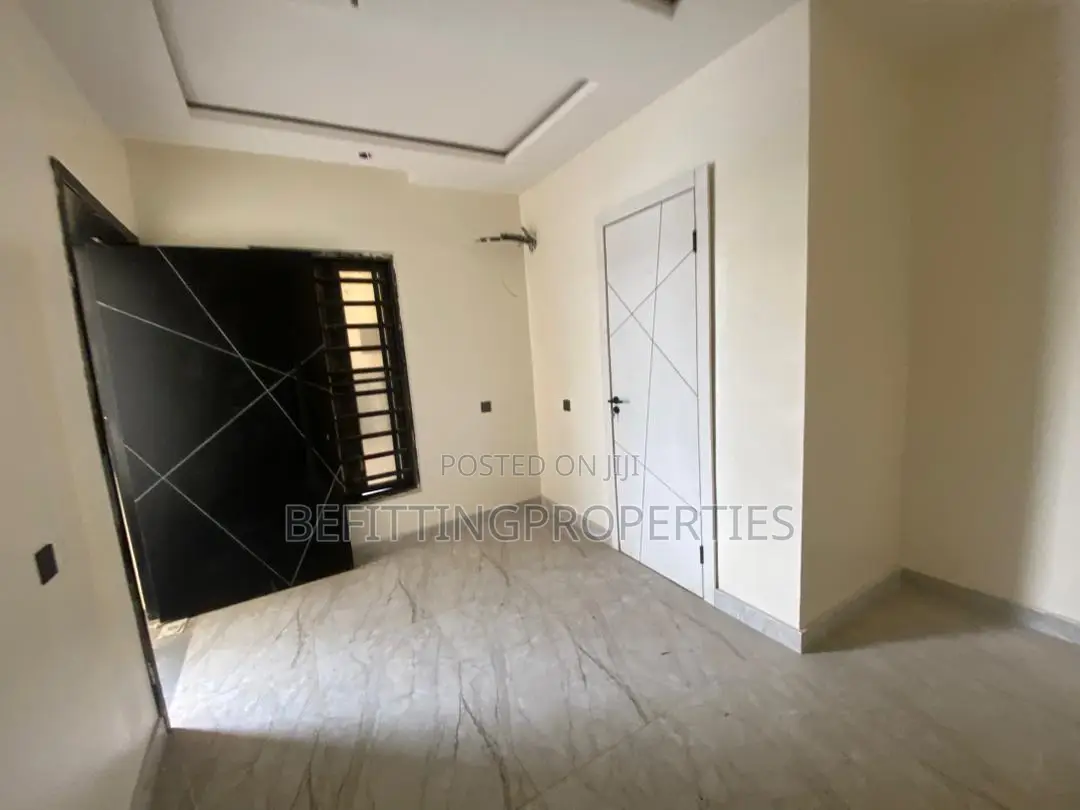 4bdrm Duplex in Ikeja for sale in Ikeja