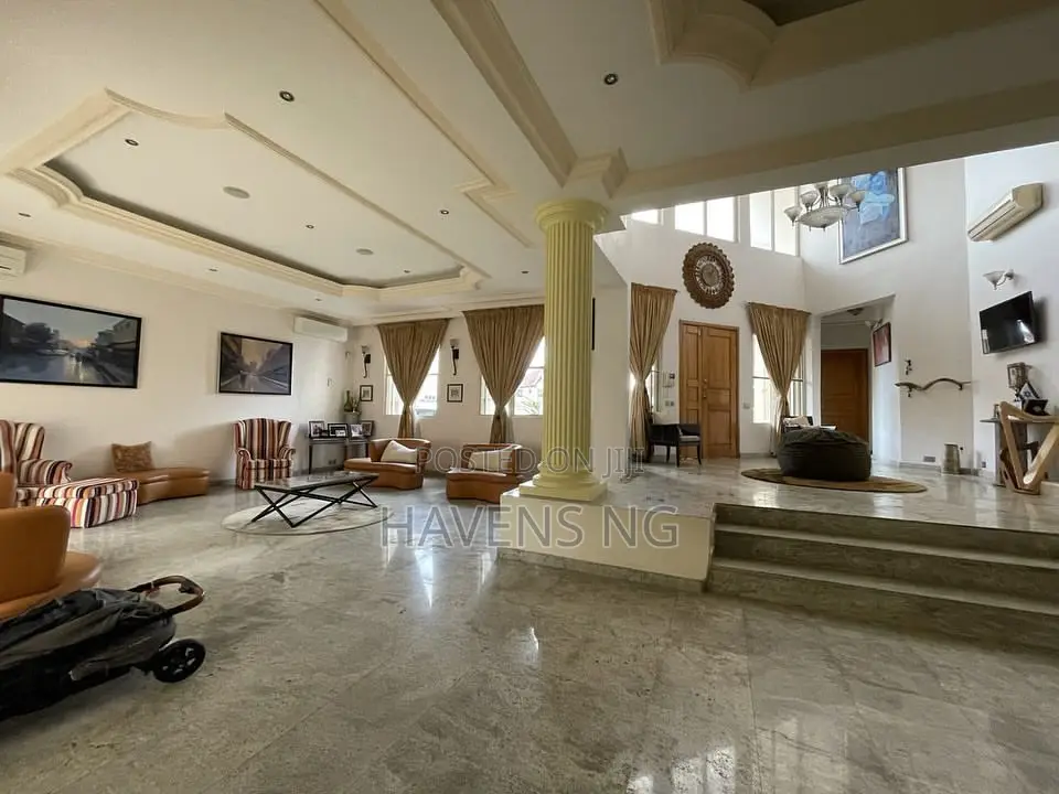 5bdrm House in Lekki Expressway for sale in Lekki Expressway