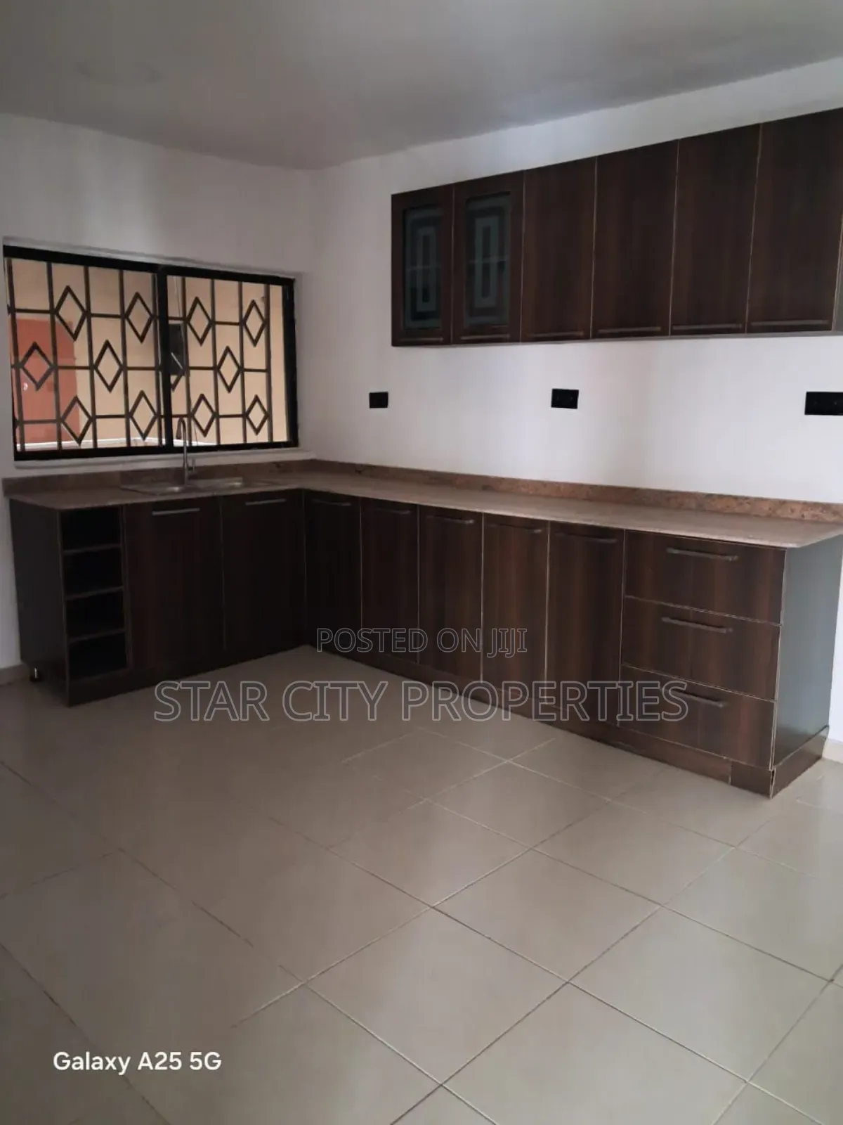 5bdrm Duplex in Maryland Lagos for rent in Maryland