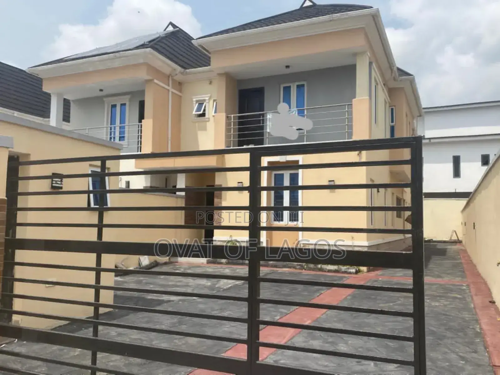 4bdrm Duplex in Ajah Lekki for sale in Ajah
