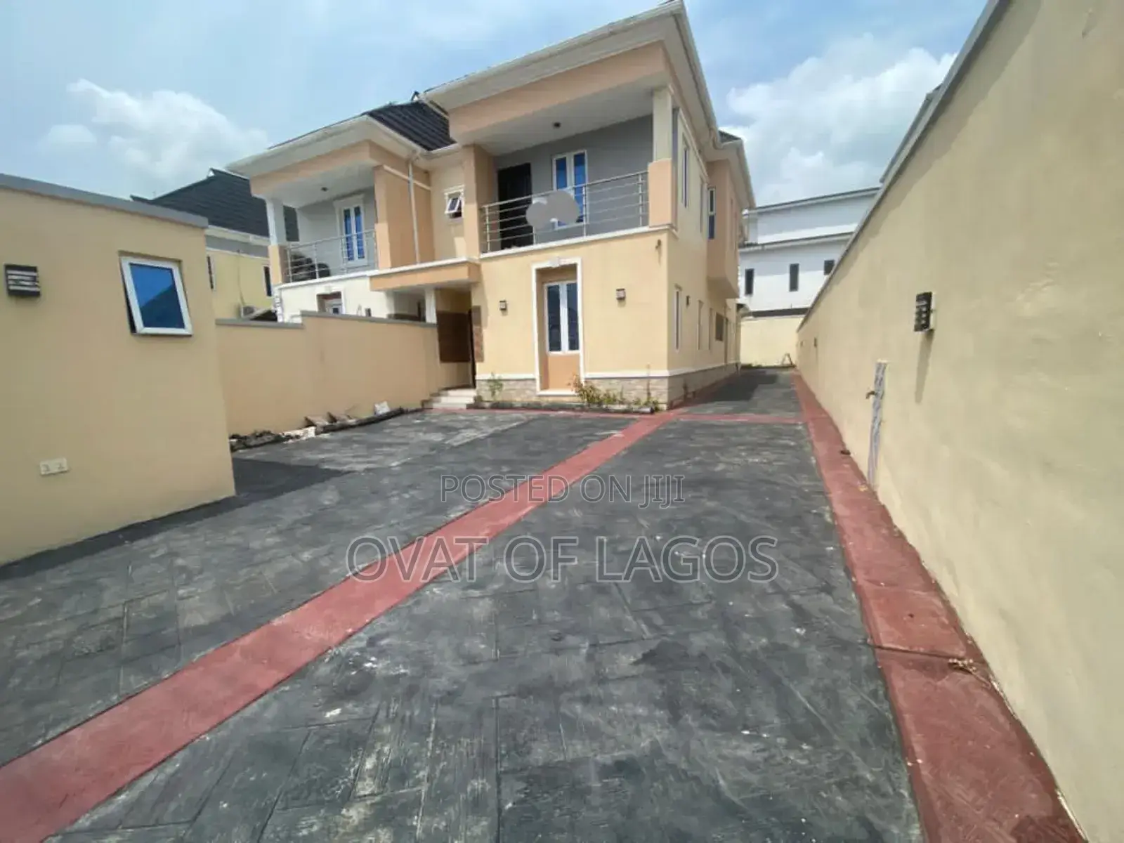 4bdrm Duplex in Ajah Lekki for sale in Ajah