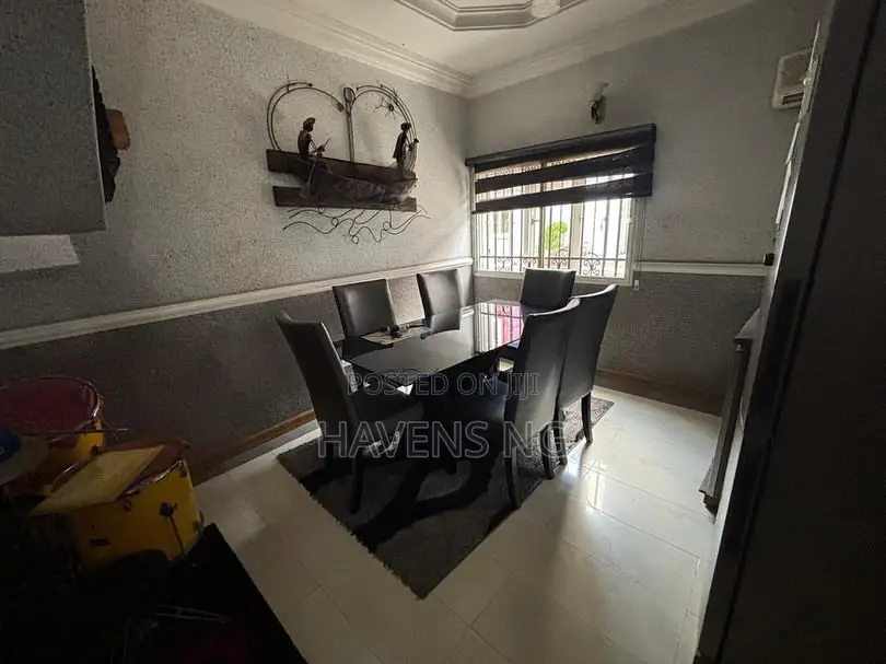 4bdrm House in Osapa london for sale in Osapa london