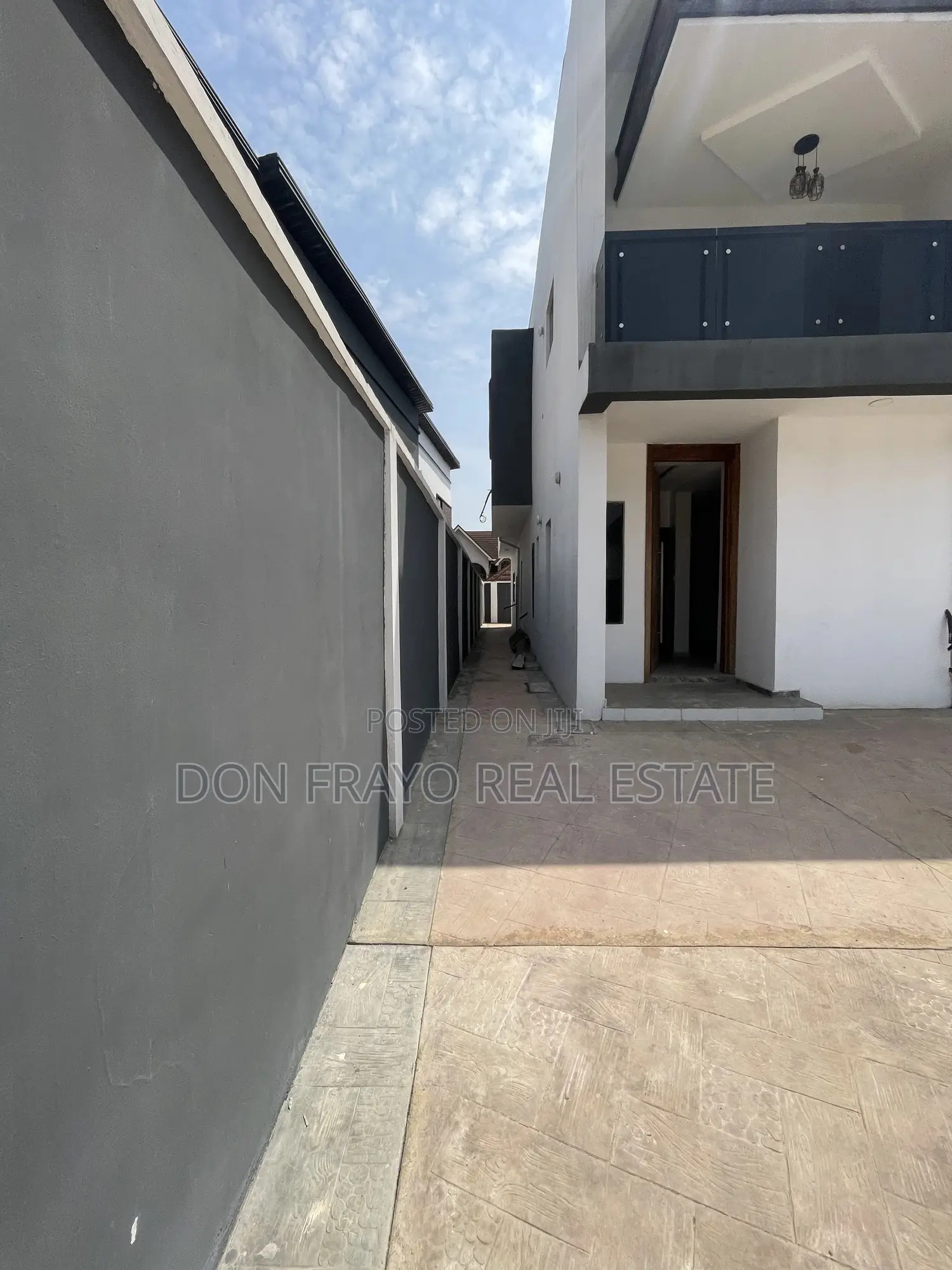 4bdrm Duplex in Main Ikolaba Gra, Bodija for sale in Bodija
