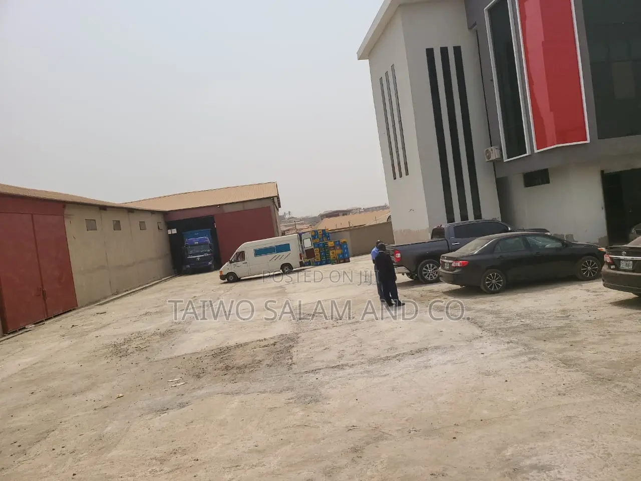 Warehouse With Office Buildings in Soka