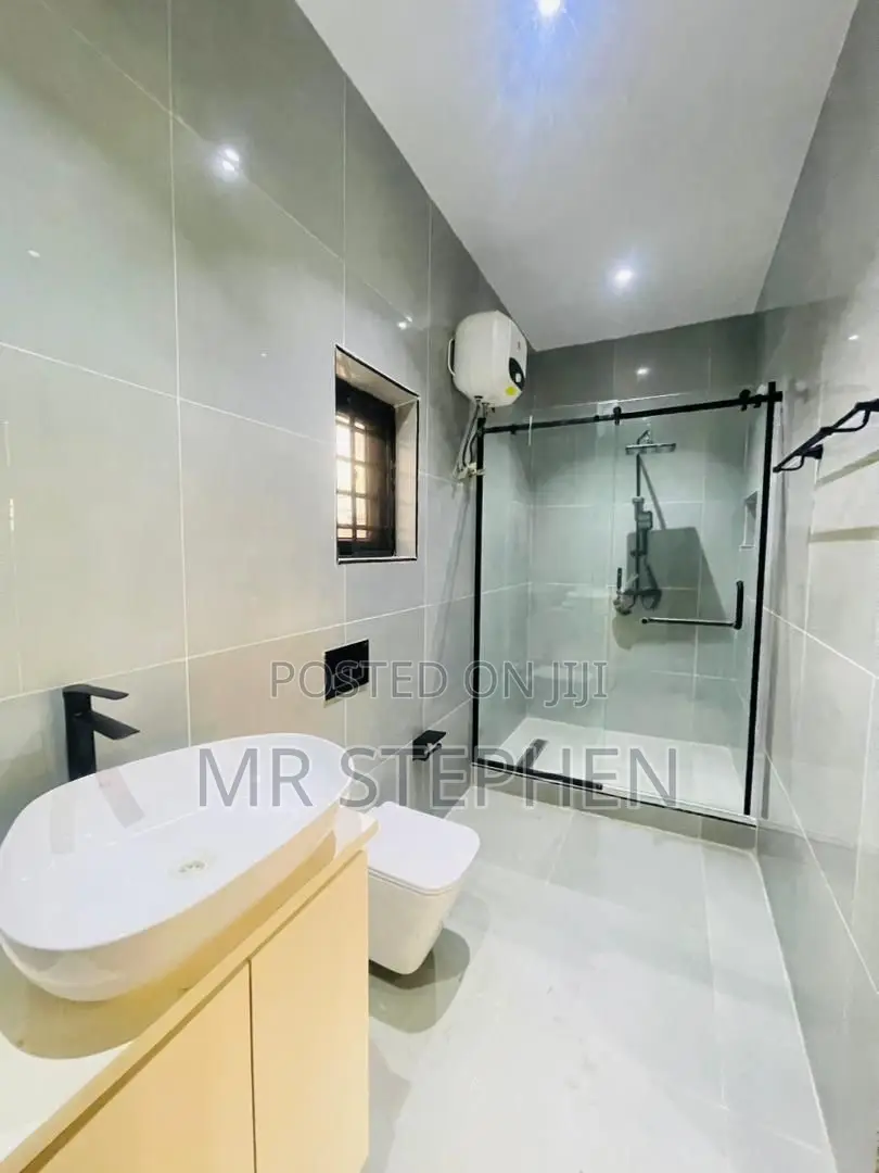 Magnificently Built 4 Bedroom Detached Duplex in Magodo Gra Phase 1 in Magodo