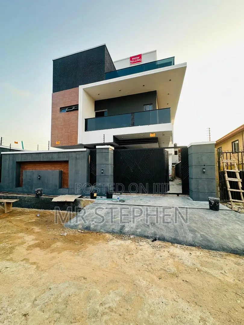 Smart 5 Bedroom Fully Detached Duplex With Cinema and a Bq at Magodo in Magodo