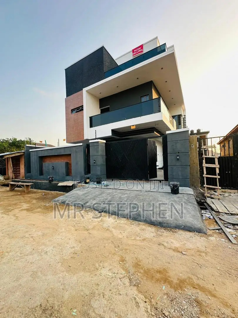 Smart 5 Bedroom Fully Detached Duplex With Cinema and a Bq at Magodo in Magodo
