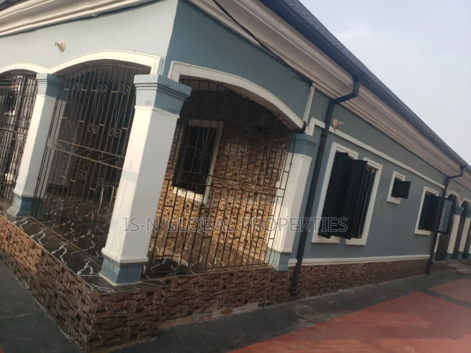 3bdrm Bungalow in Warri for sale in Warri