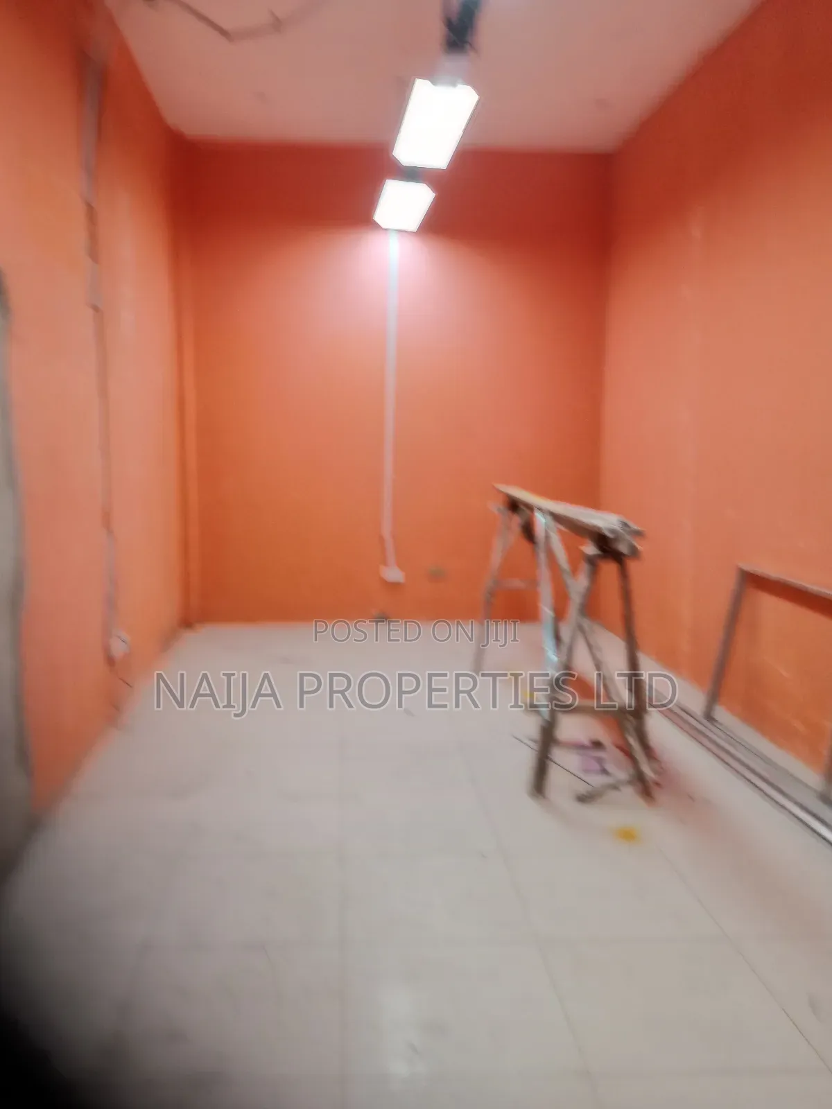 23sqm Shop Space at Oniru Market Rd, Lekki Phase 1 Right for Rent in Victoria Island