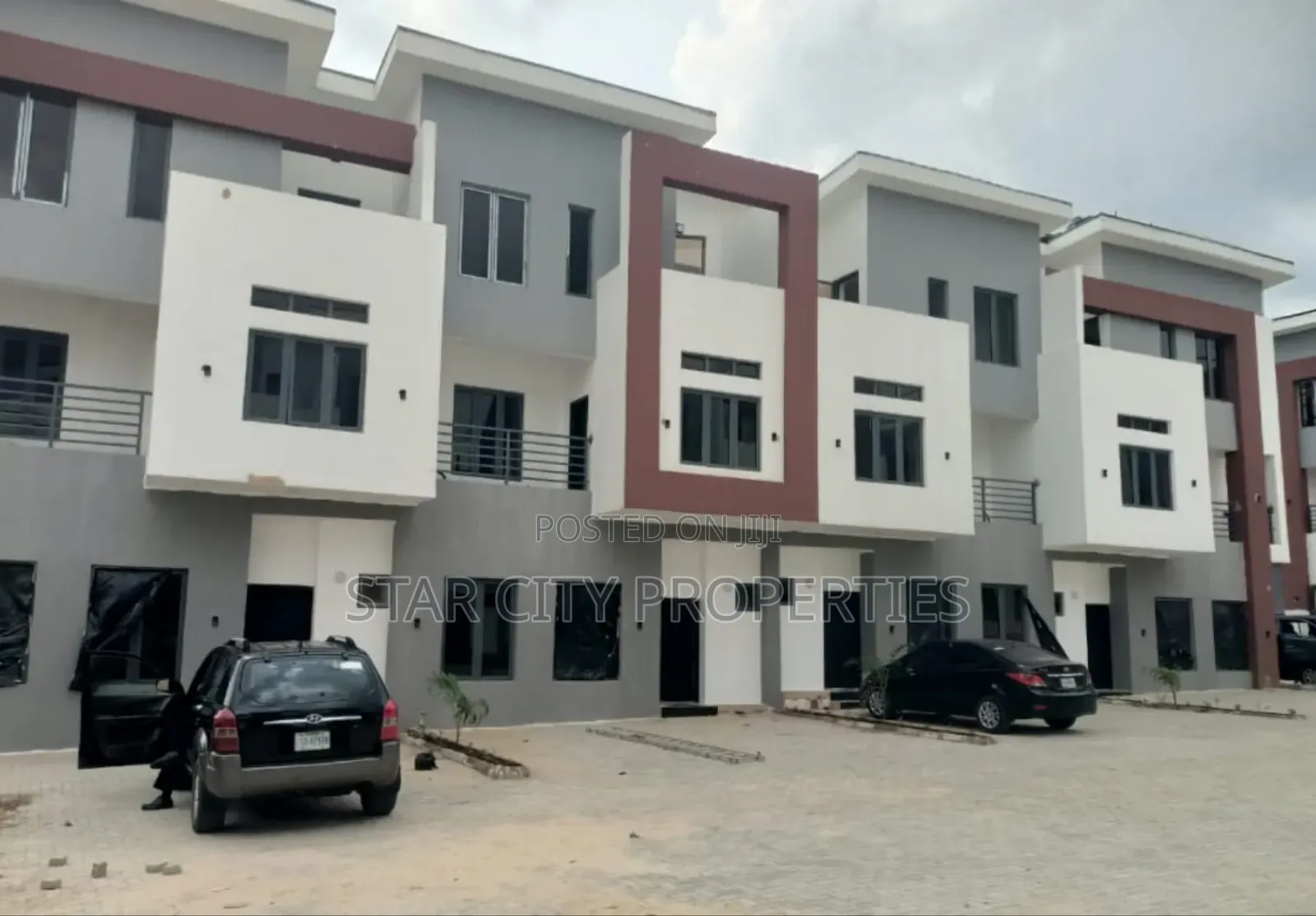 4bdrm Duplex in Ikeja for rent in Ikeja